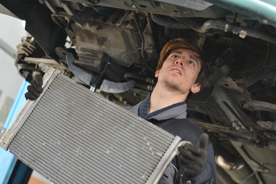 Как самостоятельно обслужить кондиционер в автомобиле радиатор чистка